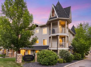 70 W Panamount Dr NW #1102, Calgary, AB T3K 5Z1