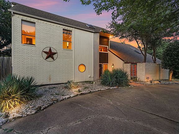 2nd image of 5107 Racquet Club Dr