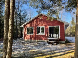 W10279 Litzen Dr, Gresham, WI 54128
