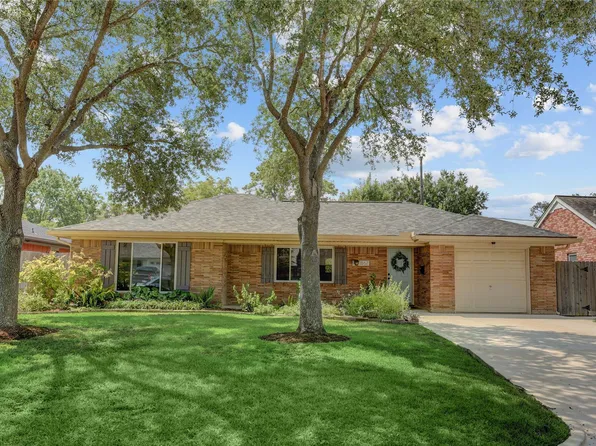 867 Judiway St, Houston, TX 77018