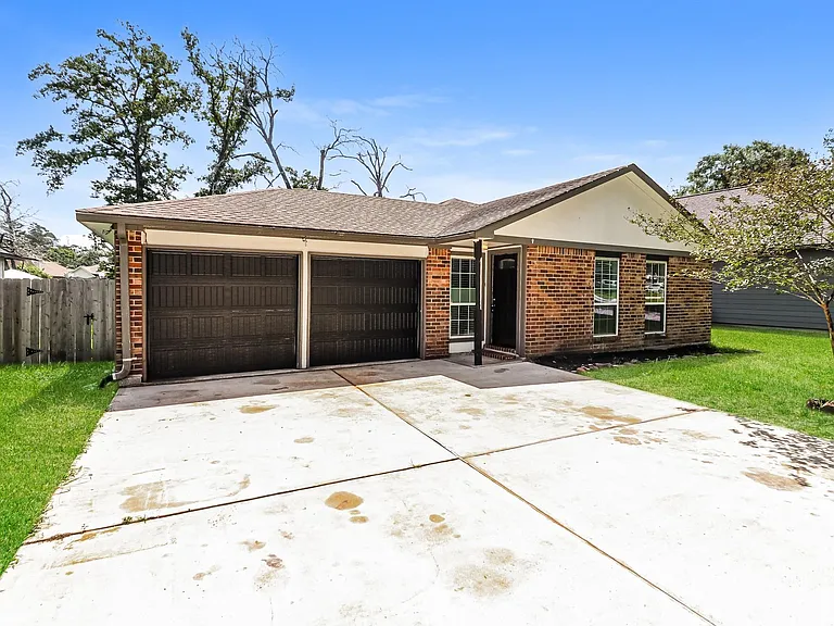 28914 Champion Oaks Dr — Photo 3