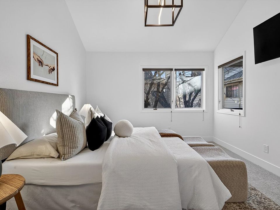 1st image of 170 S Jackson St APT 205