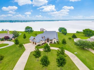 2057 Lakeside Dr, Bonham, TX 75418