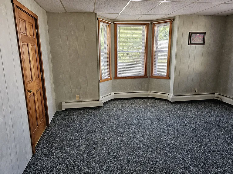 6 Oak St #1 — Photo 10