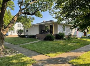 208 State St, Benson, IL 61516