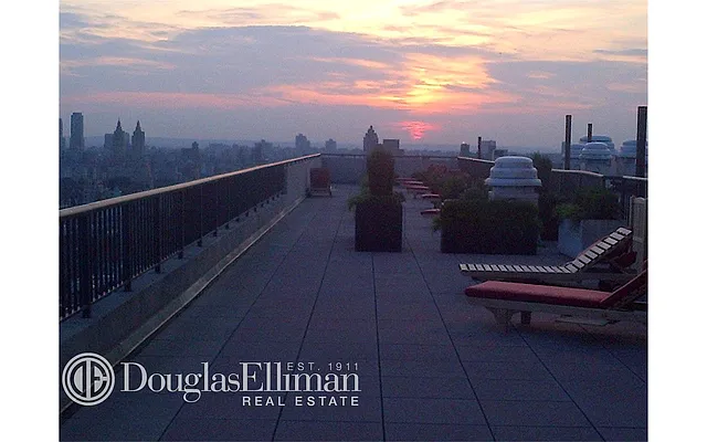 Rented by Douglas Elliman | media 47