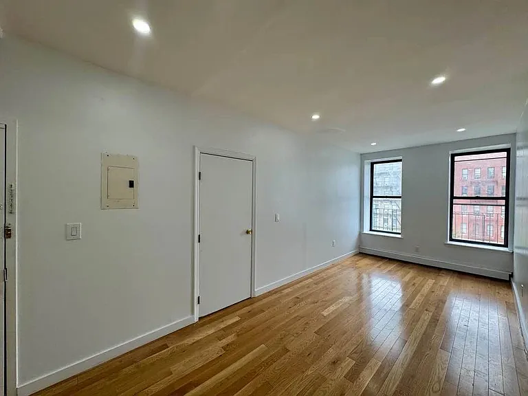 438 Lenox Ave #3 — Photo 7