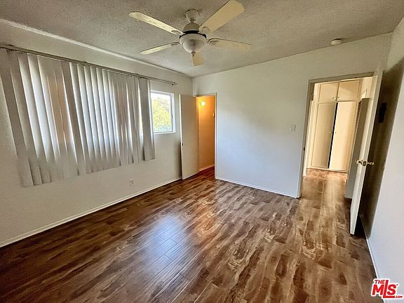 4th image of 127 Loma Vista St Unit 10