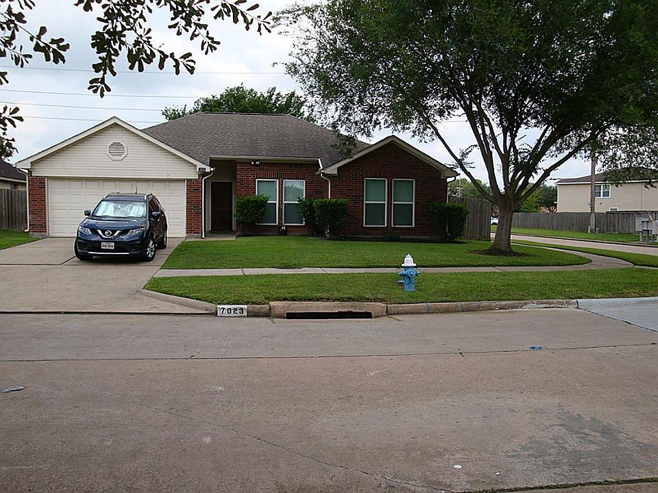 1st image of 7023 Greenwood Point Dr