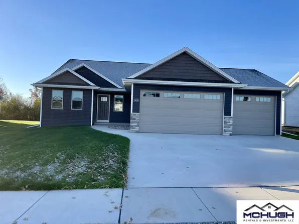 1620 Liberty Ave, Neenah, WI 54956