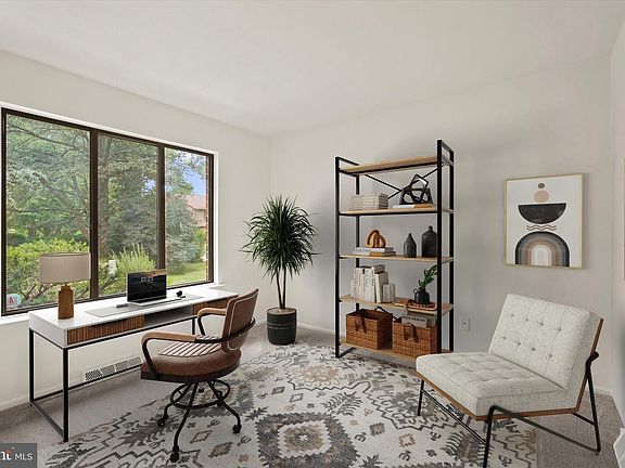 4th image of 101 Elgin Ct #363