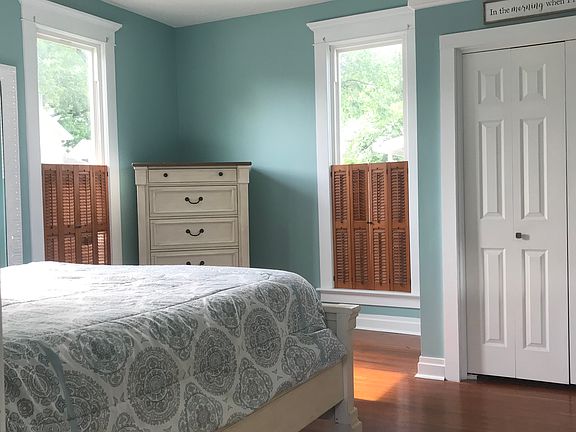 Front bedroom