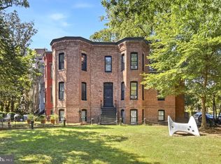 820 N Carolina Ave SE, Washington, DC 20003