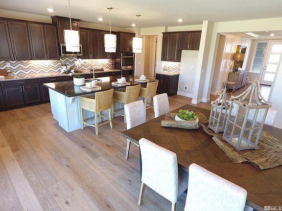 5th image of 909 Sand Springs Dr #123
