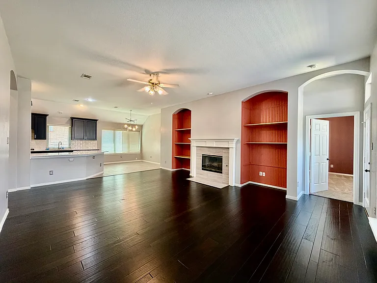 1632 Castle Pines Dr — Photo 10