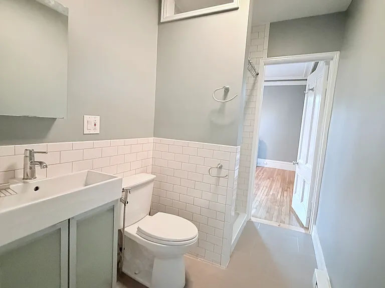 14 Mayfair St #2 — Photo 3