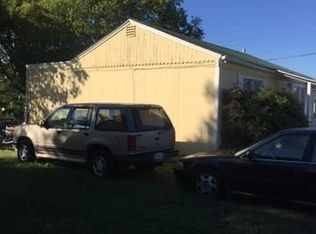 317 W McLeroy Blvd, Saginaw, TX 76179