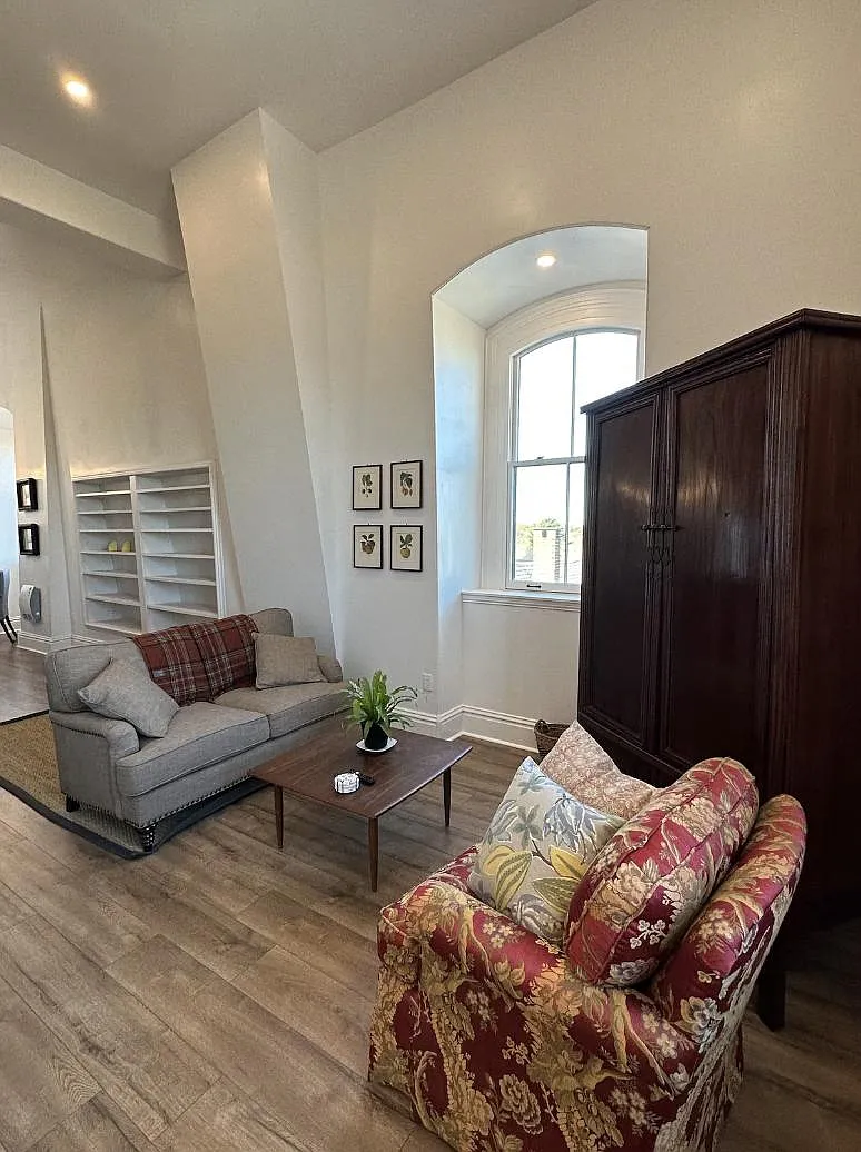 1 bed, 800 sqft, $2,800 — Photo 4