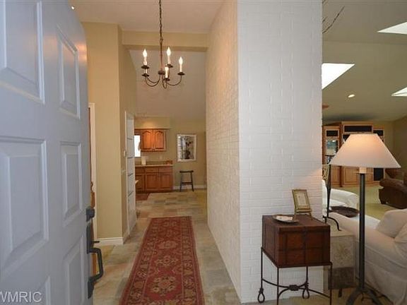 3rd image of 10825 Cora Dr