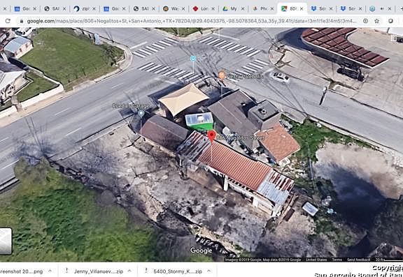 4th image of 806 Nogalitos St