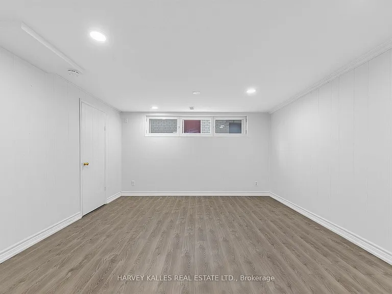 16 Terrydale Dr #BASEMENT — Photo 11