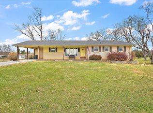 110 Harry Dr, Loretto, TN 38469