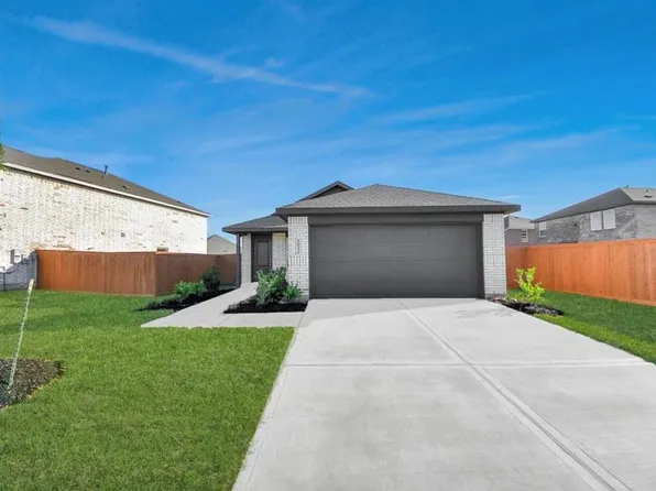 1031 Garnet Rain Cir, Beasley, TX 77417