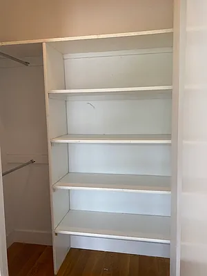 Rented by Chana Ofek, LREB | media 24