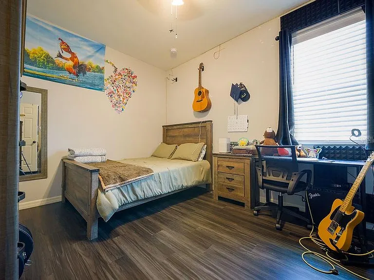 9225 Freedom Hill Dr — Photo 12