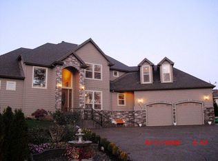 11630 SE Valley View Ter, Happy Valley, OR 97086