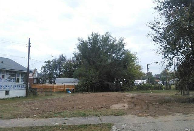1st image of 369 N 26th St