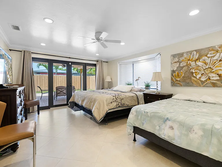3211 Seaward Dr — Photo 13