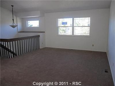 3rd image of 4985 Bluestem Dr