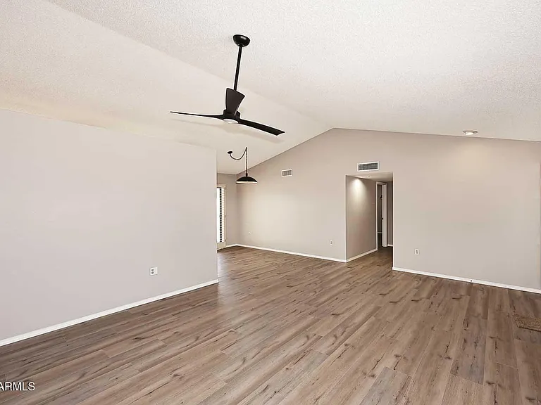 17218 N Desert Glen Dr — Photo 7