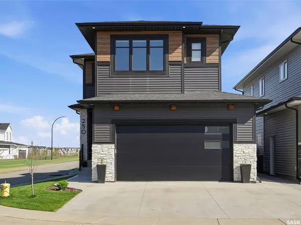 250 Skopik CRESCENT, Saskatoon, SK S7V 0V7