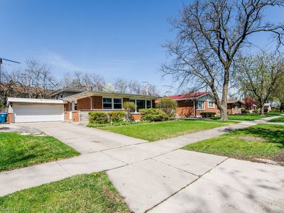 190 Sherry Ln, Chicago Heights, IL, 60411