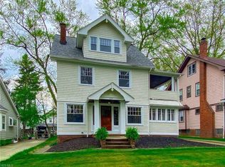 3107 Essex Rd, Cleveland Heights, OH 44118