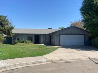 987 E Josh Ave, Fresno, CA