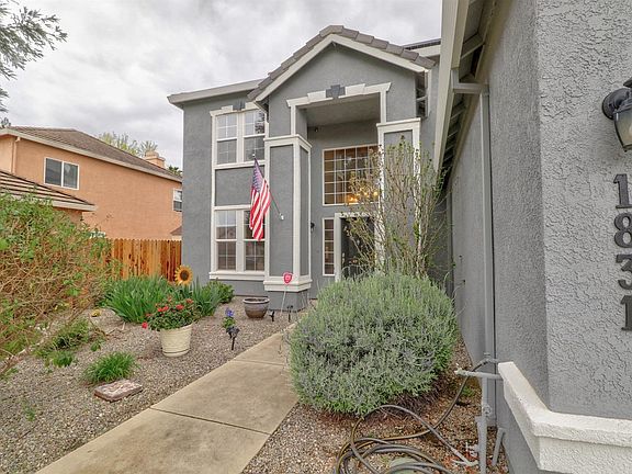 3rd image of 1831 Alyssa Dr