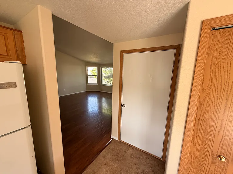 1601 NW 6th Ave — Photo 13