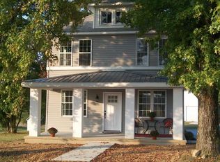 9929 N Ernst Rd, Marshall, IL 62441