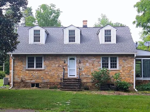 6064 Old Bust Head Rd, Broad Run, VA 20137