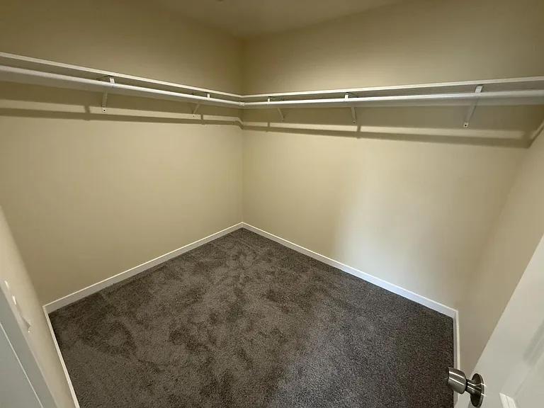 Unit Photo