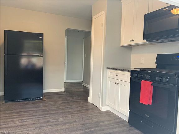 5th image of 9105 Ansonia Ave