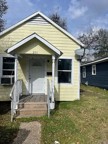 311 Hobson St Photo 1