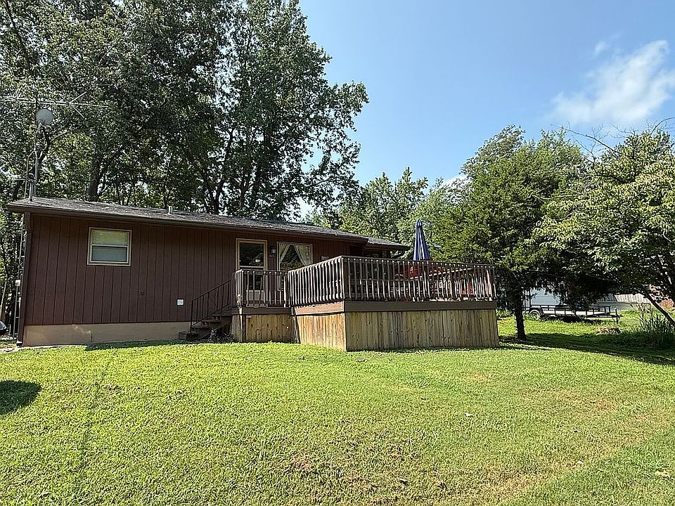 1st image of 405 Cumberland Dr