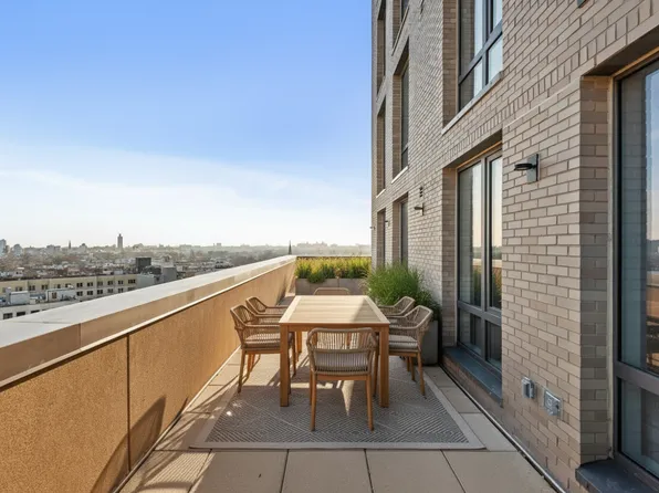 1333 Broadway image 1 of 14