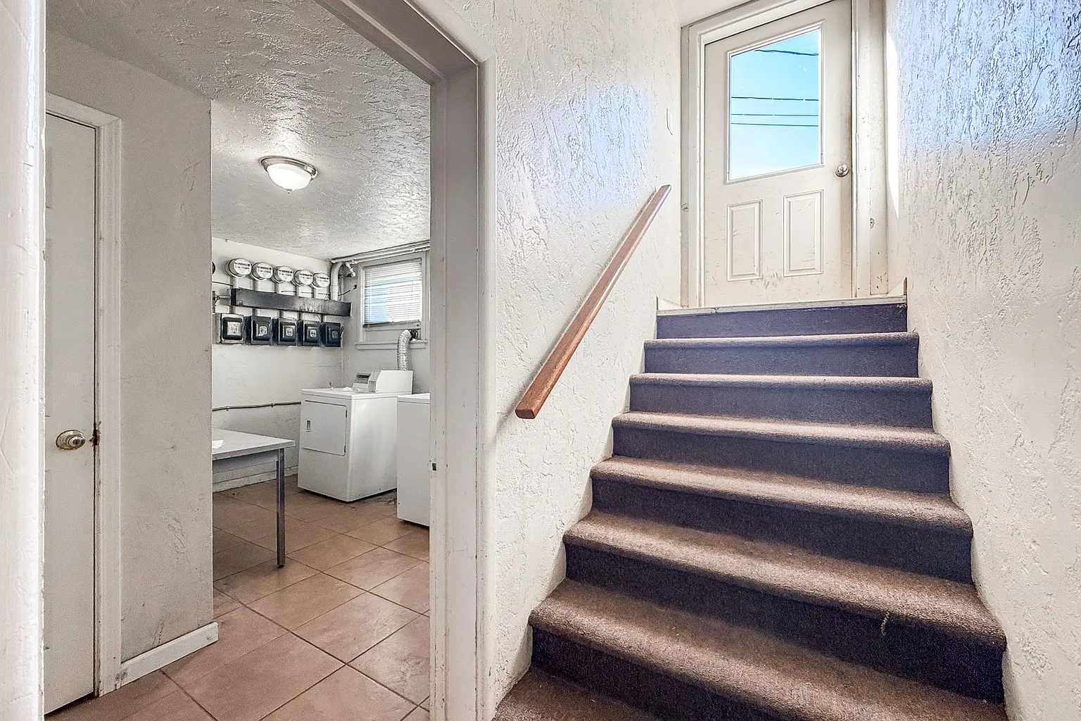 1304 W Hopkins St APT C photo 1
