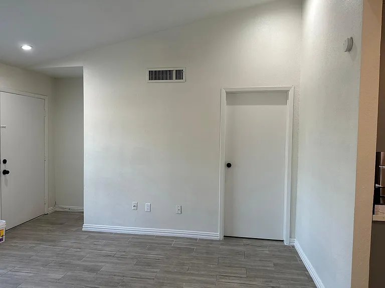 8801 Hammerly Blvd — Photo 14