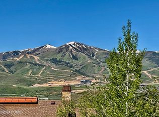 1578 E Longview Dr, Hideout, UT 84036